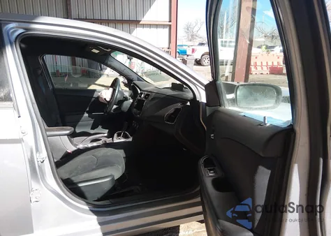 2013 Chrysler 200 Touring z USA, uszkodzony, nr VIN 1C3CCBBG3DN678071